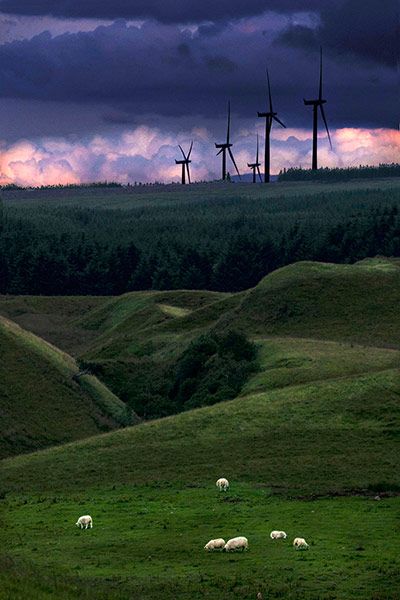 Highly commended, Charles Garnett: 'I feel the image gives a sense of wind energy living in harmony with the rural environment. Energy Photography, Energy Facts, Earth Photo, Environment Photography, Solar Panel Technology, Solar Powered Garden Lights, Photography Competition, Alternative Energy Sources, Glasgow City