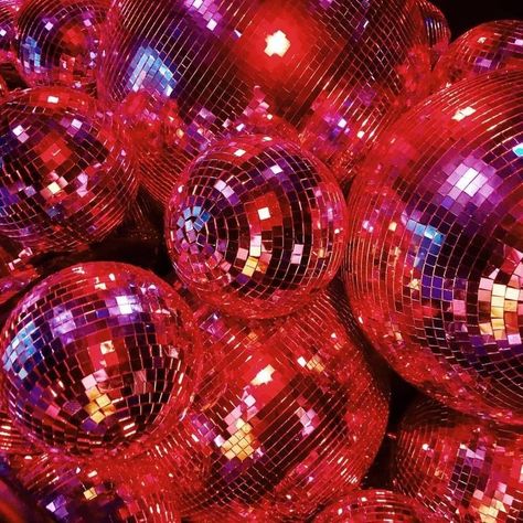 bezh on Twitter: "jewelry & fun… " Disco Aesthetic, Loving Him Was Red, I See Red, Red Pictures, Rainbow Aesthetic, Disco Balls, Red Walls, Aesthetic Colors, Red Wallpaper