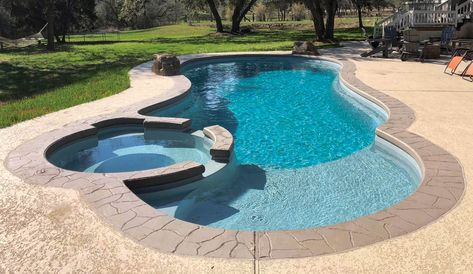 Pool And Hot Tub Deck, Hot Tub Deck Ideas, Freeform Pool Designs, Pool With Spa, Pool Makeover, Pool Paradise, Tub Deck, Tanning Ledges, Dream Backyard Pool