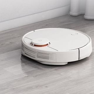 Gearbest Official Account (@gearbest) • Instagram photos and videos Roomba Vacuum, Zone Cleaning, Dimensional Tile, College Room Decor, Robot Cleaner, Cleaning Robot, Smart Robot, White China, Robot Vacuum Cleaner