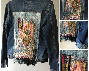 Unique Jean Jacket - Etsy Upcycled Denim Jacket, Unique Jeans, Wearable Art Clothing, Embellished Denim Jacket, Upcycle Clothes Diy, Diy Jacket, Upcycle Sewing, Denim Ideas, Upcycle Jeans