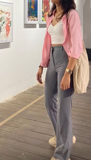 Simple College Outfits, Western Wear Outfits, Desi Fashion Casual, Casual College Outfits, Everyday Fashion Outfits, Casual Day Outfits, Quick Outfits, Classy Work Outfits, Classy Casual Outfits