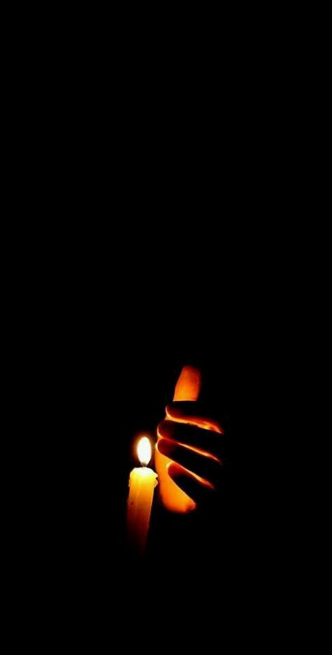 Candle Photography Dark, Light And Shadow Photography, Live Screen, Candles Photography, Shadow Photography, Foto Poses, Foto Art, Dark Photography, Mobile Photography