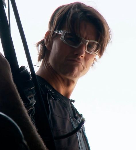 Ethan Hunt Ghost Protocol, Mission Impossible Edit, Tom Cruise Videos, Ethan Hunt Mission Impossible, American Horror Coven, Miles Teller Rooster, Mission Impossible 3, Young Tom Cruise, Tom Cruise Mission Impossible