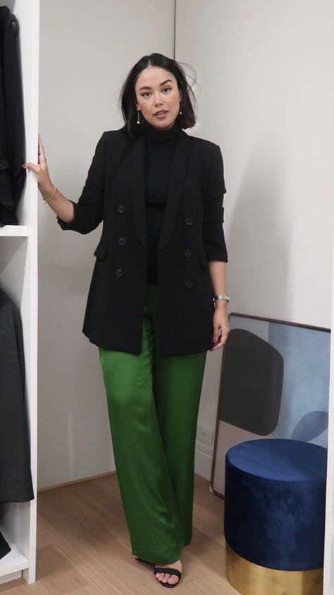 Kelly Green Blazer Outfit Work, Green Blazer Outfit Work, Green Blazer Outfit, Outfit Tutorial, Blazer Verde, Green Dress Pants, Church Clothes, Green Outfits, Ideal Closet