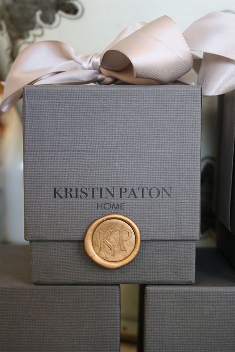 LOVE the simple textured box, the 'wax seal', and thick generous bow. Cool Packaging, Candle Packaging, Soap Packaging, Pretty Packaging, Luxury Packaging, Creative Packaging, Jewelry Packaging, Brand Packaging, Wax Seals