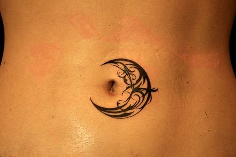 Belly Button Tattoos, Belly Button Tattoo, Button Tattoo, Henne Tattoo, Tattoos To Cover Scars, Belly Tattoo, Crescent Moon Tattoo, Moon Tattoos, Moon Tattoo Designs