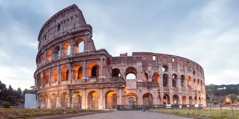 You've probably seen pictures of these famous buildings and structures throughout the world, but nothing compares to seeing them in person. Next time you're in any of these cities, be sure to pay them a visit. You won't be disappointed. Famous Architecture Buildings, Rome Vacation, Day Trips From Rome, Famous Architecture, Famous Buildings, Ancient Rome, Ancient Romans, Rome Italy, Dream Destinations