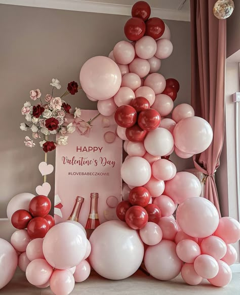 Valentine's Day Balloons, Valentine’s Day Balloon Decor, Galentines Balloon Garland, 2024 Valentines Trends, Valentine’s Day Balloon Garland, Valentine’s Day Backdrop, Valentines Balloon Garland, Valentines Day Balloon Garland, Valentines Gala