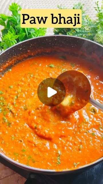 Pavbhaji Food, Pav Bhaji Recipe, Bhaji Recipe, Pav Bhaji, Sunday Lunch, Recipe Steps, Indian Food Recipes, Street Food, Food Lover