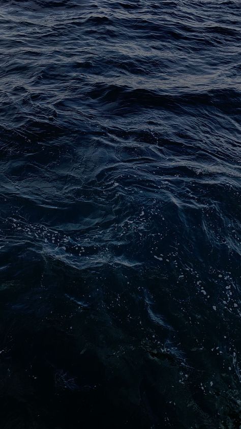 Wallpaper Waves, Royal Blue Wallpaper, Nature 4k, Dark Mermaid, Gundam Exia, Qhd Wallpaper, Dark Blue Wallpaper, Dark Nature, Waves Sea