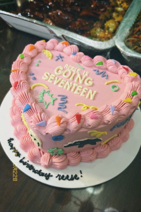 Kpop Themed Birthday Cake, Seventeen Kpop Birthday Ideas, Seventeen Cakes Kpop, Seventeen Themed Party, Seventeen Kpop Birthday Cake Ideas, Going 17 Cake, Seventeen Bday Ideas, Seventeen Cake Design Kpop, Svt Inspired Cake