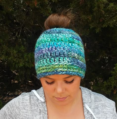 Crochet Messy Bun Hat Pattern Free, Messy Bun Beanie Crochet Pattern, Crochet Ponytail Hat Pattern, Crochet Messy Bun Hat, Messy Bun Hat Crochet Pattern, Ponytail Hat Pattern, Bun Hat Crochet Pattern, Crochet Ponytail, Messy Bun Hat Pattern