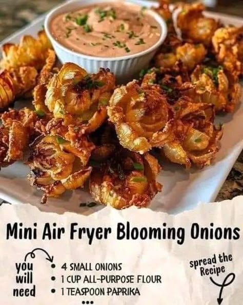 Mini Blooming Onion, Blooming Onion Bites, Mini Blooming Onions, Onion Bites, Blooming Onion Recipe, Air Fryer Blooming Onion, Mini Air Fryer, Blooming Onions, Blooming Onion Recipes