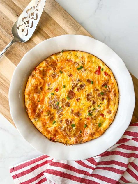 Bacon and Potato Frittata - Keeping On Point Bacon Wrapped Pickles, Potato Frittata Recipes, Sausage Frittata, Wrapped Pickles, Bacon Frittata, Keeping On Point, Slow Cooker Green Beans, Crispy Baked Chicken Thighs, Curry Chicken And Rice