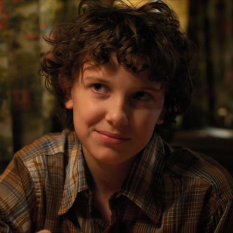 Eleven St, Stranger Things Season 1, Strange Things Season 2, El Stranger Things, Eleven Hopper, 11 Stranger Things, Stranger Things Dustin, Duffer Brothers, Stranger Things Mike