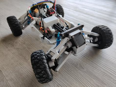 Fully 3D Printed RC car Tarmo4 - Hackster.io 3d Printed Robot, Rc Cars Diy, Diy Rc Cars, Robot Design Sketch, 3d Printing Business, Mechanical Engineering Design, 3d Printing Art, 3d Printing Diy, 3d Printer Projects