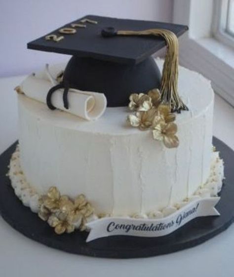 Graduation Cake Designs, Graduation Cake Ideas, Grad Cakes, Tårta Design, Graduation Party Desserts, College Grad Party, Patisserie Fine, Graduation Party Cake, Graduation Party High