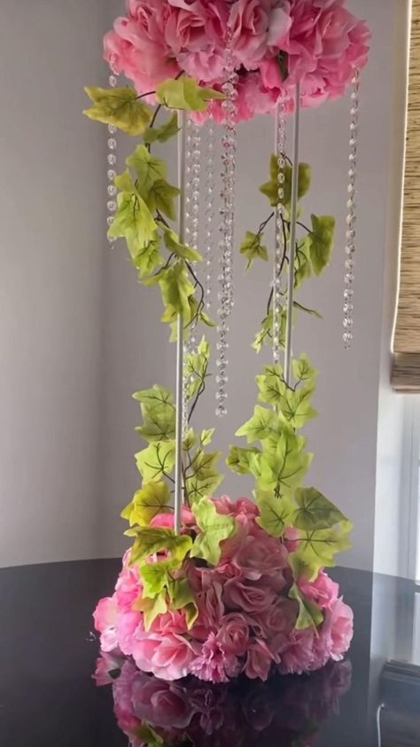 Dollar Tree Table Centerpiece, Dollar Tree Table, Diy Floral Decor, Decor Business, Tree Table, Diy Dollar Tree Decor, Elegant Centerpieces, Dollar Tree Decor, Pinterest Diy