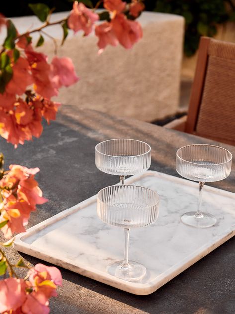 Kitchenware Aesthetic, Parfait Bowl, Ribbed Glassware, Speakeasy Style, Nyc Room, Italy Furniture, Champagne Martini, Marble Serving Trays, Glasses Aesthetic