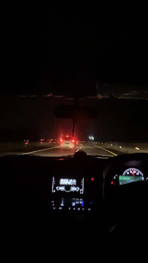 Night Long Drive Snapchat, Night Rain Drive Snapchat, Indian Car Driving Snapchat Story, Pune Night Snapchat, Night Travel Car, Car Snapchat Stories Indian Night, Long Drive Video, Car Drive Night Video Rain, Night Long Drive