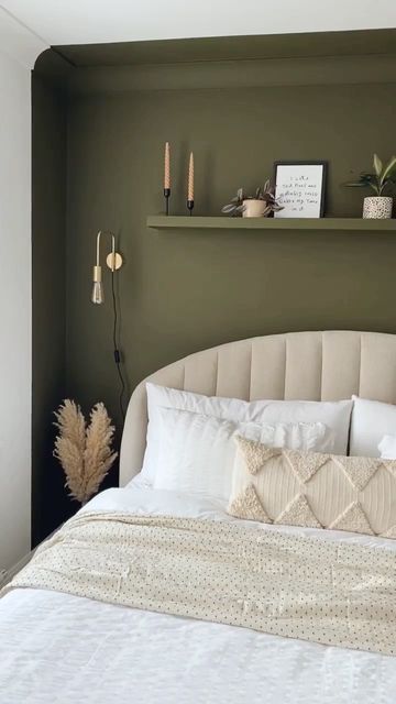 Green Olive Bedroom Ideas, Olive Feature Wall Bedroom, Colour Block Feature Wall, Green And Greige Bedroom, Cream Headboard Green Wall, Olive Green Aesthetic Room Ideas, Olive Green Beige Bedroom, Khaki Room Decor, Olive Colour Bedroom