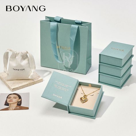 Innovative Jewellery Packaging, Branding Design Packaging Jewelry, Jewellery Marketing Ideas, Jewellery Brand Design, Jewelry Packaging Design Inspiration, Ring Packaging Ideas, Jewelry Packing Ideas, Jewelry Business Packaging, Jewellery Packaging Design