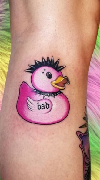 Tattoo Special Ideas, Horror Cute Tattoo, Really Cool Tattoo Ideas, Girly Goth Tattoo Ideas, Rubber Ducky Tattoo Ideas, Yellow Duck Tattoo, Easter Tattoo Ideas, Girly Goth Tattoo, Matching Duck Tattoo