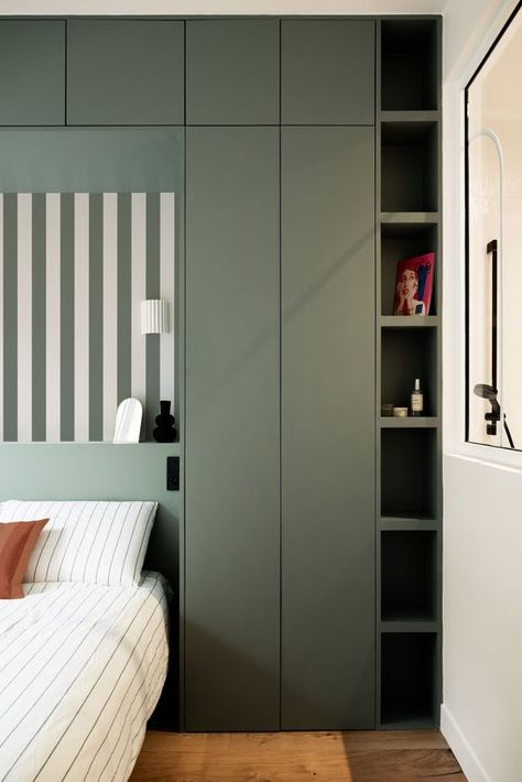 Wardrobes Next To Bed, Wardrobe Over Bed, Small Bedroom Cupboards, Bed And Wardrobe, Small Bedroom Wardrobe, Bedroom Wardrobe Ideas, Bedroom Built Ins, Small Bedroom Interior, Bedroom Built In Wardrobe