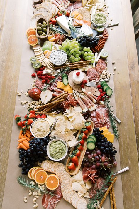 Rehersal Dinner Charcuterie, Epic Grazing Table, Charcuterie Board Greenery, Charcuterie On Table, Charcuterie Board Centerpiece Ideas, Charcuterie Brunch Table, Charcuterie Buffet Table, Chacuritie Table Wedding, Charcuterie Board Table Wedding