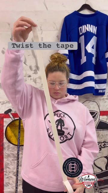 Chelsea Dinnin on Instagram: "TUTORIAL TUESDAY #3 - The BEGINNERS guide for different ways to tape your stick! 3 simple ways to tape your blade and a simple but effect way to tape your knob! I understand that taping is preference but this is way to tape your stick if you’re a beginner or looking for something new #DHtutorials - #womenshockey #girlshockey #womeninsports #girlsinsports #hockeypractice #hockeyvideos #hockeyreels #hockey #hockeytricks #hockeytips #sportforlife #sportsforall #DMtut Hockey Tape, Hockey Socks, Lacrosse Sticks, Women's Hockey, Hockey Girls, Hockey Life, Instagram Tutorial, Duck Tape, Hockey Stick