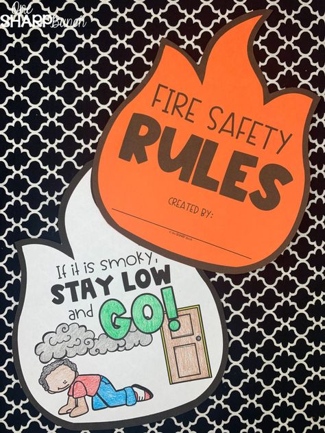 Fire Prevention Preschool, Fire Safety Theme Preschool, Fire Prevention Crafts, Fire Safety Booklet, Fire Safety Craft, Fire Safety Kindergarten, Fire Prevention Activities, Fire Prevention Week Preschool, Fire Safety Lesson Plans