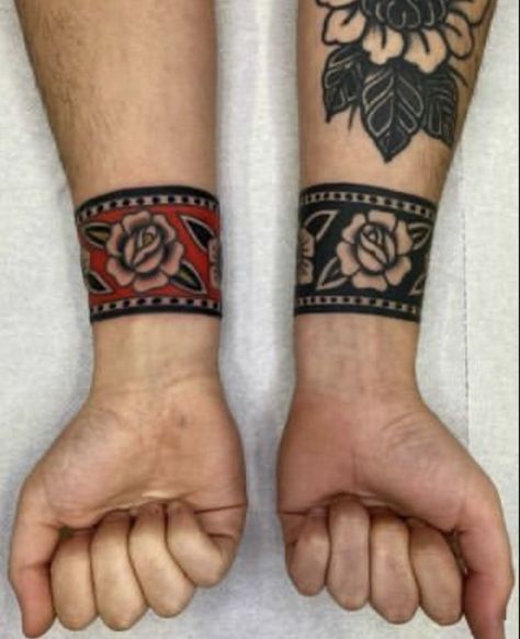 Cuff Tattoo Men, Traditional Tattoo Border, Traditional Tattoo Band, Traditional Tattoo Wrist, Leg Band Tattoos, Traditional Black Tattoo, Cuff Tattoo, Wrist Tattoo Designs, Armband Tattoos