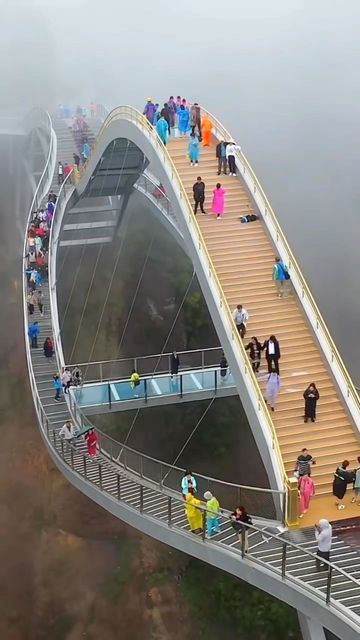 Ruyi Bridge China, Ruyi Bridge, City Ideas, Glass Bridge, Famous Bridges, Bridge Over Troubled Water, Eco City, Nature Architecture, Arch Bridge