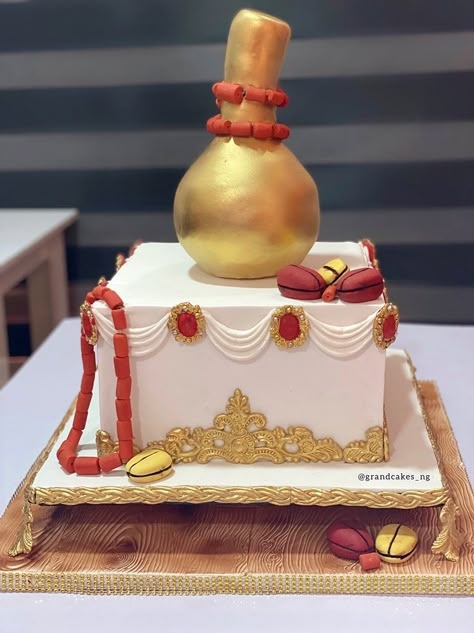 African Traditional Wedding Cake Designs, Nigerian Traditional Cake Designs, Igbo Wedding Cake, Traditional Marriage Cakes In Nigeria, Traditional Cakes Wedding African, Traditional Wedding Cake Designs, Traditional Marriage Cake, Nigerian Wedding Cake, Traditional Wedding Cake Ideas