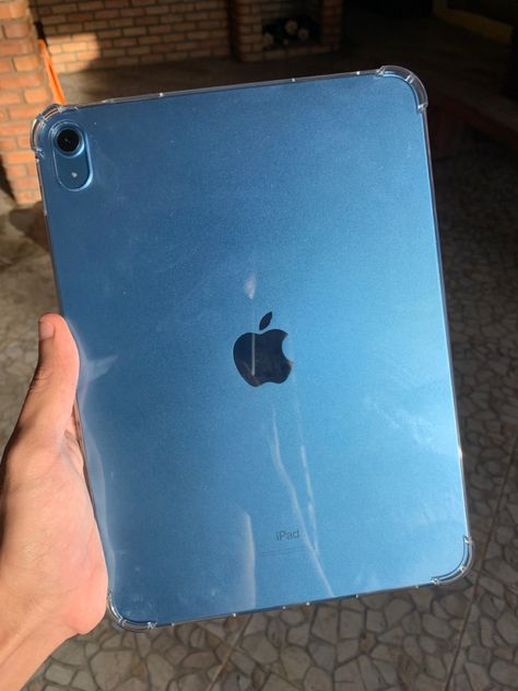 Blue Ipad 10th Gen, Ipad 10th Generation Blue, Ipad Air Blue, Iphone 12 Purple, Apple School, Blue Ipad, Ipad 10th Gen, Ipad Essentials, Ipad 10th Generation