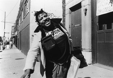 Folk artist and punk rocker Wesley Willis made amazing art and music. He lived on streets of Chicago and was schizophrenic but despite it all made it happen. Go to youtube for a listen. Wesley Willis, Anti Folk, Weird Music, Human Element, Strange Music, Its A Mans World, Art And Music, Punk Rocker, Visionary Art