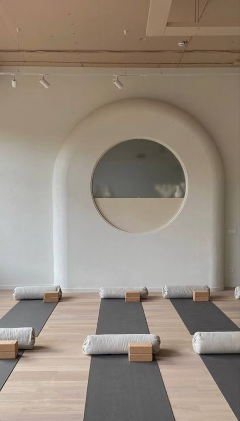 Yoga Aesthetic Inspiration, Yoga Place, Yoga Morning, Asana Yoga, Yoga Studio Design, Yoga Aesthetic, Pilates Gym, Yoga Inspo, Wellness Studio