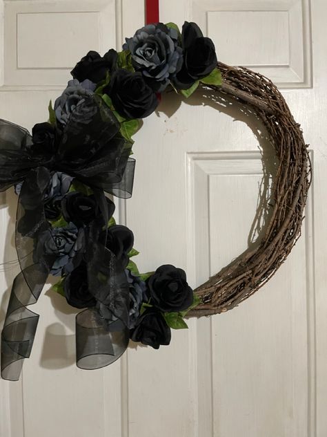 Black And Grey Rose, Grey Roses, Rose Wreath, House And Garden, Grapevine Wreath, Grape Vines, Black And Grey, Wreath, Grey