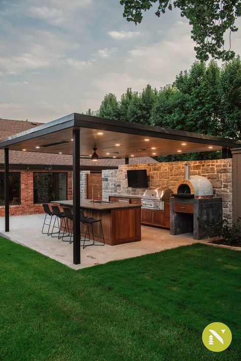 Pergola Patio With Outdoor Kitchen, Backyard Pool Bbq Ideas, Backyard Patio Designs With Bbq Area, Pool With Barbecue Area, Backyard Pool And Bbq Area, Grill Backyard Ideas Patio, Build In Grill Backyards, Small Barbecue Areas Outdoor, Outdoor Kitchen Shed Design