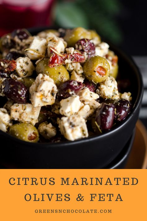 Olives and feta are marinated in olive oil, spices, orange zest, and orange juice. Citrus Marinated Olives and Feta are a super easy – TEN MINUTE – appetizer that is super tasty! #olives #marinatedolives #citrusolives #feta #delicious #lunch | greensnchocolate.com @greenschocolate Blue Cheese Stuffed Olives, Christmas Appetizer Recipes, Christmas Appetizers Easy, Christmas Appetizer, Marinated Olives, Olive Recipes, Christmas Recipes Appetizers, Christmas Appetizers, Appetizer Dips