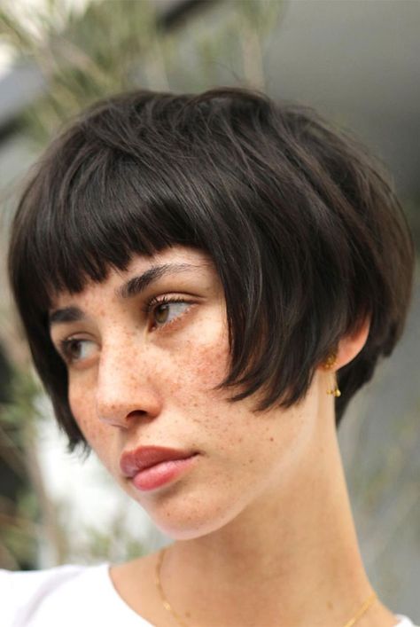 bixie haircut for fine hair, bixie haircuts, bixie haircut, bixie haircuts 2022, bixie haircut for thick hair, short haircut, bixie haircut pictures, bixie haircut with bangs, meg ryan haircut, bixie haircut curly, bixie haircut 2022 curly, shaggy short haircut, bob shag Super Short Bobs, Low Maintenance Short Haircut, Short Pixie Bob, Pixie Bob Hairstyles, Short Bobs With Bangs, Short Choppy Haircuts, Choppy Haircuts, French Bob, Pixie Bob Haircut