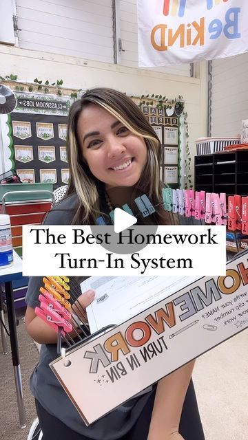 Krystal | 3rd Grade Teacher on Instagram: "Literally one of the best decisions I have made this school year was switching to this assignment turn in system! Goodbye homework checklists and “who’s paper is this?!” 😂 I highly recommend using numbered clothespins in your classroom to save your sanity! 😊 Bin labels are available in my TeachersPayTeachers (link in bio) #teacherhacks #teachergram #teachertips #teacherspayteachers #teachersfollowteachers #teacherreels #teachersofinstagram #teacherstyle #hawaiiteachers #teacherinspiration #teacherinspo #classroommanagement #classroomorganization #teachersoftiktok" Homework Turn In, Homework Management, Classroom Organization High School, Homework Checklist, Classroom Checklist, Teacher Checklist, Elementary Classroom Themes, Grinch Stuff, 3rd Grade Teacher