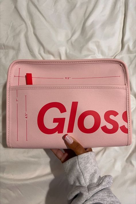 Makeup Bag Glossier, Balm Dot Com Glossier, Glossier Makeup Bag, Lip Balm Cute, Skin Cycling Routine, Glossier Perfume, Balm Dot Com, Glossier Aesthetic, Aesthetic Skincare Products