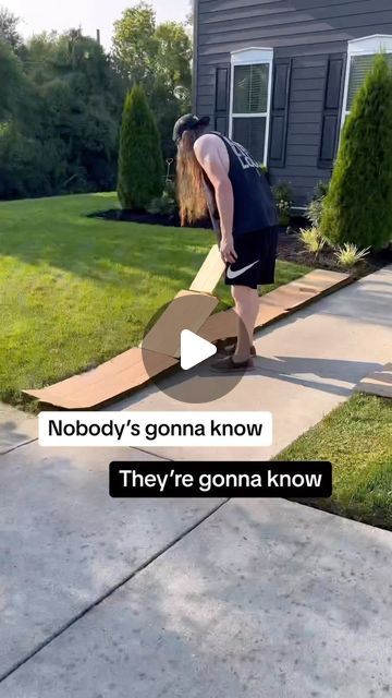 Brandon Gentry on Instagram: "Have you seen my no dig gardening hack videos? We used this technique to update our front walk with shrubs and pathway lighting. How do you think it turned out? Added curb appeal or nah?  . #diy #diygarden #diyhome #diyproject #gardeninghacks #gardentips #flowerbed #landscaping #diylandscaping #curbappeal #homediy #lifehacks #nobodysgonnaknow #nodig #nodiggarden #nodiggardening #landscapelighting" Flowerbed Landscaping, Garden Edging Ideas Cheap, Hack Videos, Backyard Kids, Dig Gardens, Backyard Kids Play Area, Front Walk, Porch Uk, Small Front Yard