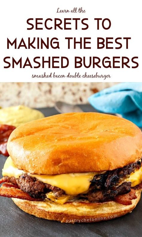 Smashed Burgers, Blackstone Grill Recipes, Griddle Cooking Recipes, Black Stone Griddle, Black Stone Recipes, Black Stone Grill, Blackstone Cooking, Smash Burger Recipe, Burger Recipes Beef