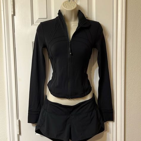 90 Degree by Reflex Women’s Lightweight, Full Zip Running Track Jacket Fitted Zip Up Jacket, Black Lululemon Jacket Outfit, Lululemon Jacket Outfit, Lululemon Define Jacket Outfit, Define Jacket Outfit, Lululemon Outfit Ideas, Lululemon Define Jacket Black, Black Lululemon Jacket, Black Define Jacket