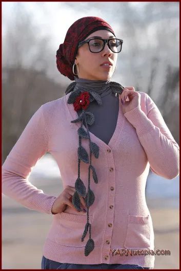 Crochet Tutorial: Leaf and Flower Lariat - YARNutopia by Nadia Fuad YARNutopia by Nadia Fuad Crochet Top Outfit Summer, Crochet Flowers Rose, Crochet Flower Scarf, Crochet Pillow Patterns Free, Crochet Puff Flower, Puff Flower, Crochet Necklace Pattern, Rose Patterns, Crochet Scarf Pattern Free