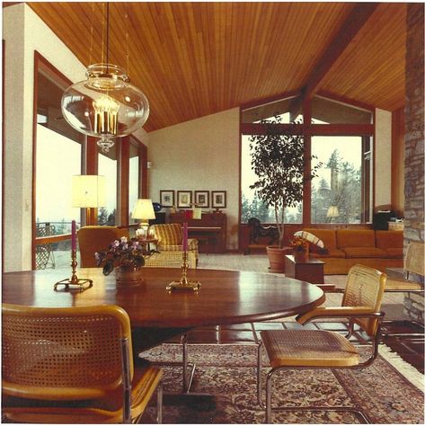 80s Home Architecture, Mid Century Modern Salon Interior Design, 1950s Mid Century Modern Home, 1970s Mid Century Modern House, Mcm House Decor, 80s Mid Century Modern, Mid Century Modern Gym, Tree House Office, 60s Home Decor Mid Century Modern