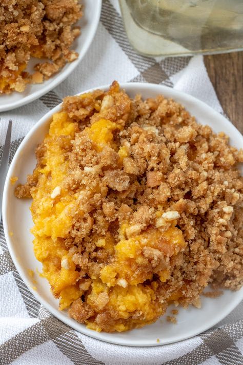 Sweet Butternut Squash Casserole Recipe Butternut Squash Dessert, Mashed Butternut Squash, Butternut Squash Casserole, Butternut Squash Sweet, Blt Pasta, Squash Casserole Recipes, Ground Beef Casserole Recipes, Squash Casserole, Butternut Squash Recipes